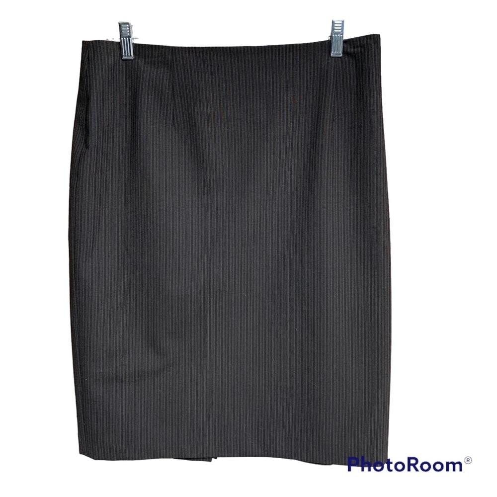 Tribal dark brown fully lined straight skirt size 12 with stretch pleated